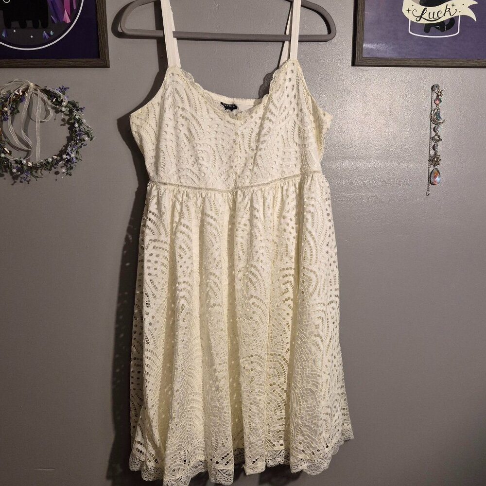 White Lace Dress